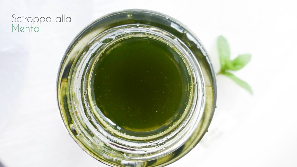 sciroppo-alla-menta-fatto-in-casa-