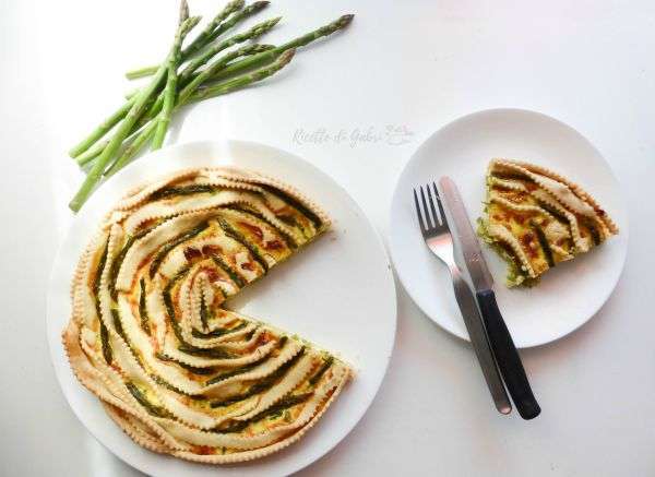 torta salata con asparagi e ricotta ricetta facile buffet salva cena