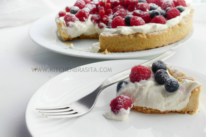crostata mascarpone e frutti di bosco 114