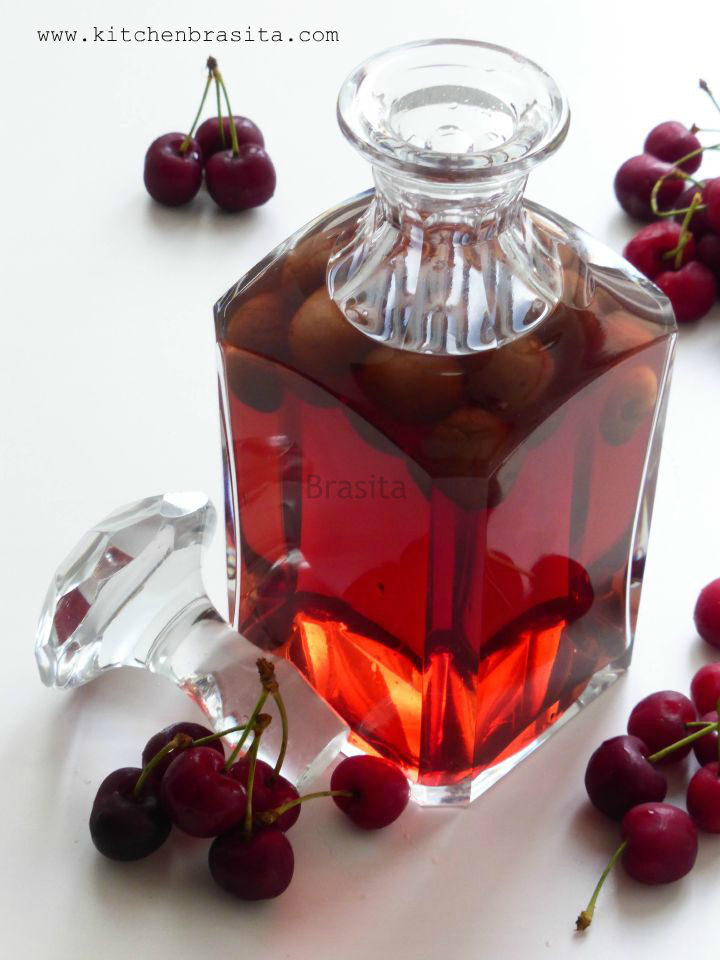 liquore con ciliegie