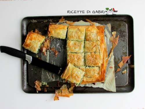 ricette spinaci torta spanokopita spinaci ericotta