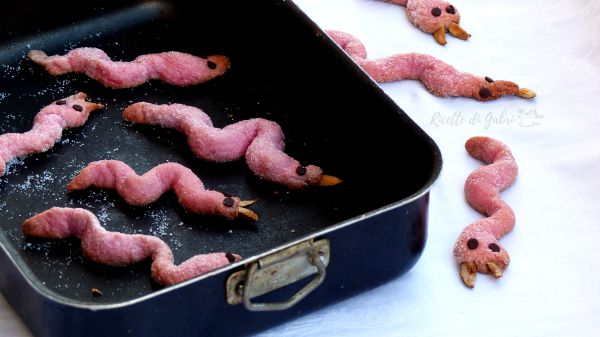 biscotti di halloween serpenti facili e veloci ciambelline vino alchermes