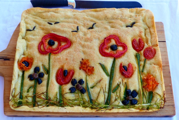 focaccia primavera fiorita ricetta facile gabri focaccia sofficissima e veloce