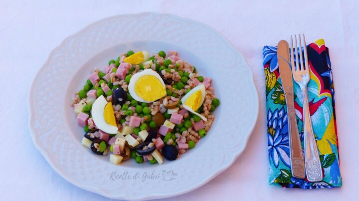 insalata di farro super proteica, insalatone primavera gabri , ricetta facile light