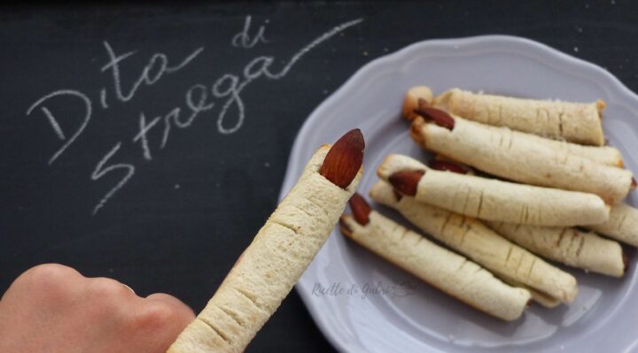 biscotti dita di streghe salate o dolci con pancarrè pane tramezzino ricetta di gabri