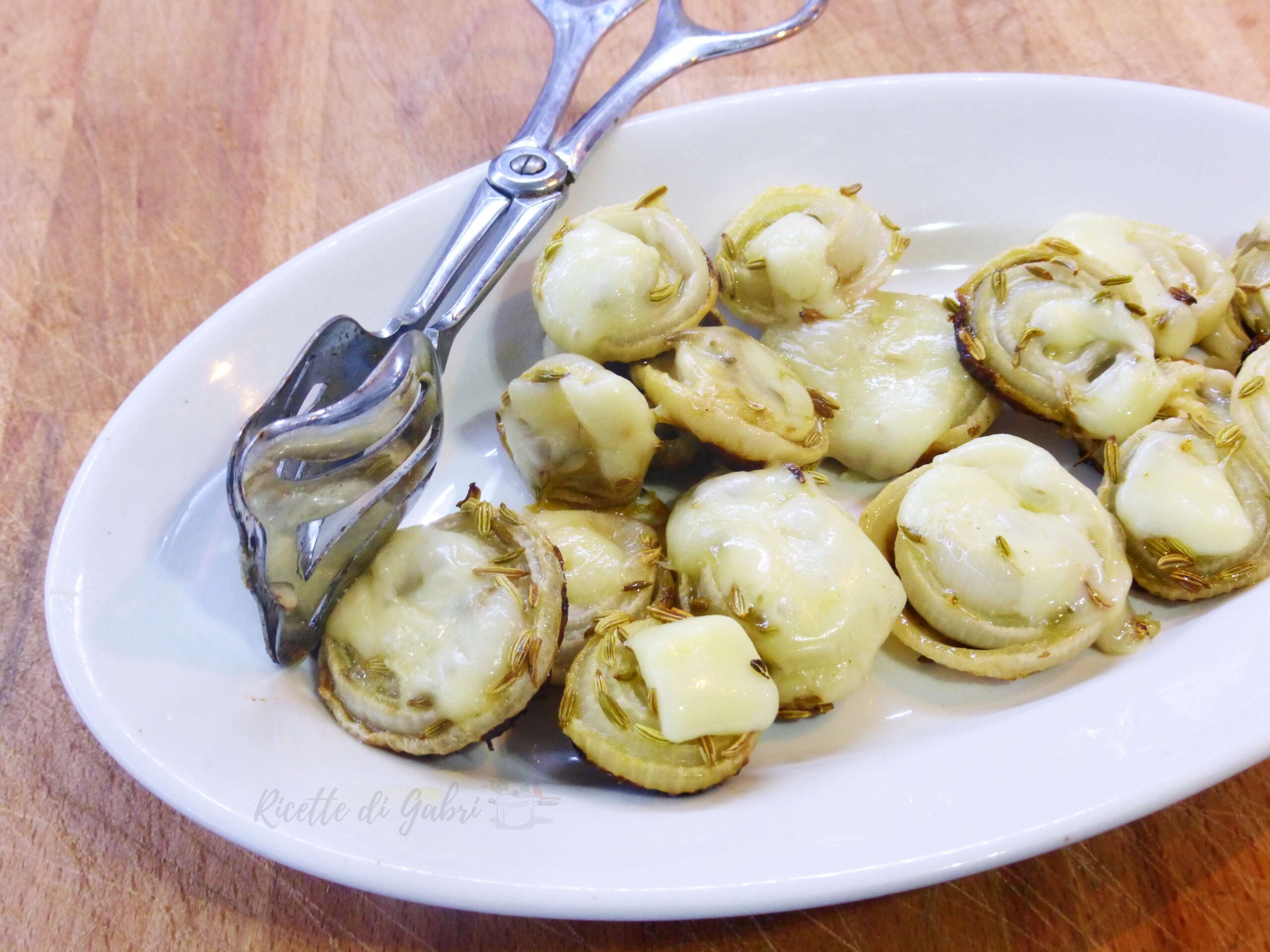 ricetta cipolline al forno filanti cipolle borettane gabri