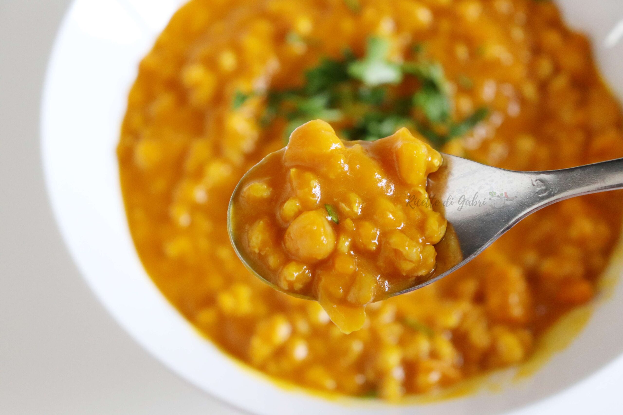 zuppa di farro ceci e zucca cremosa facile e veloce ricetta di gabri