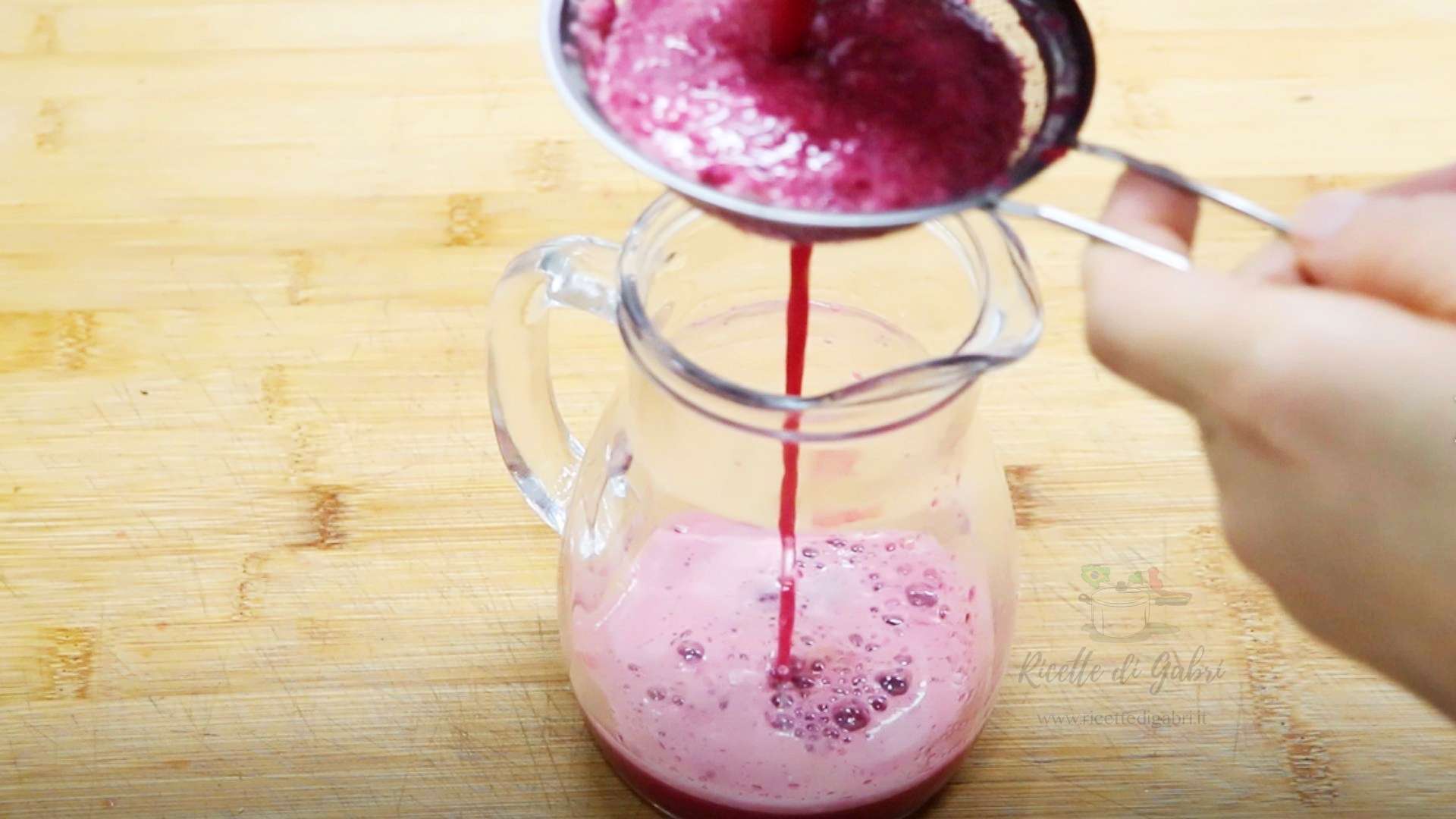 succo per rafforzare il sistema immunitario con barbabietola e arancia ricetta facile di gabri