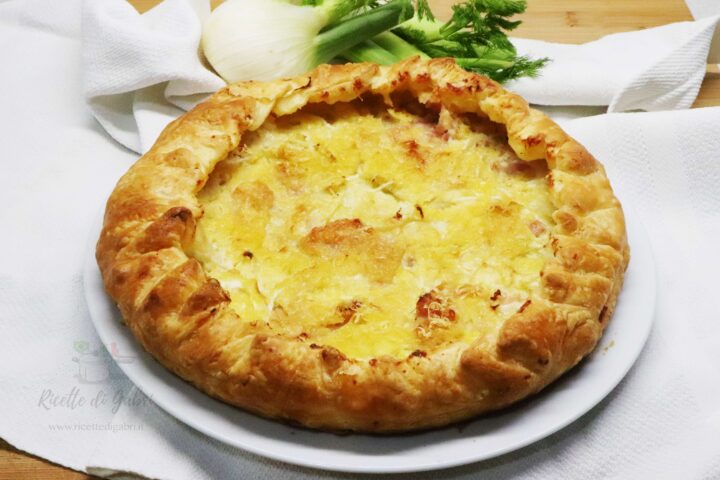 ricetta torta salata di pasta sfoglia con finocchi e prosciutto ricetta facile e veloce di gabri salvacena