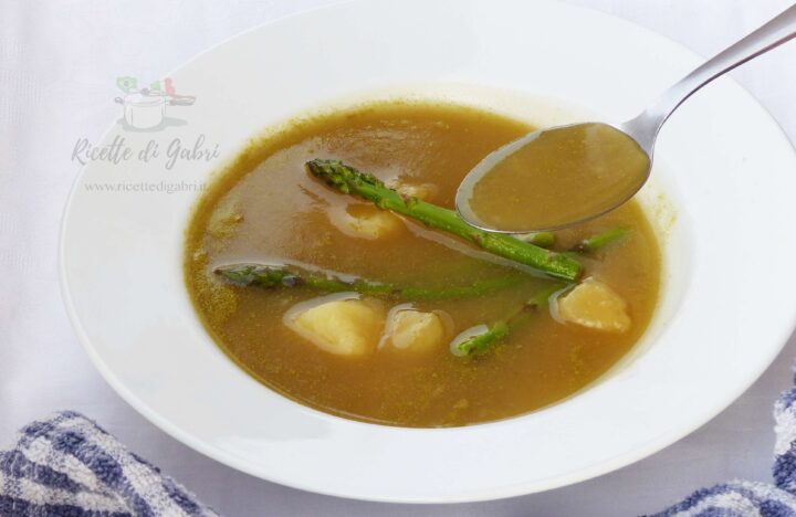 ricette per dimagrire vellutata di asparagi con gambi scarti asparagi ricetta facile gabri
