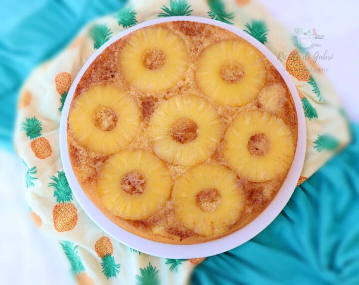 torta rovesciata all'ananas dolce facile veloce da colazione