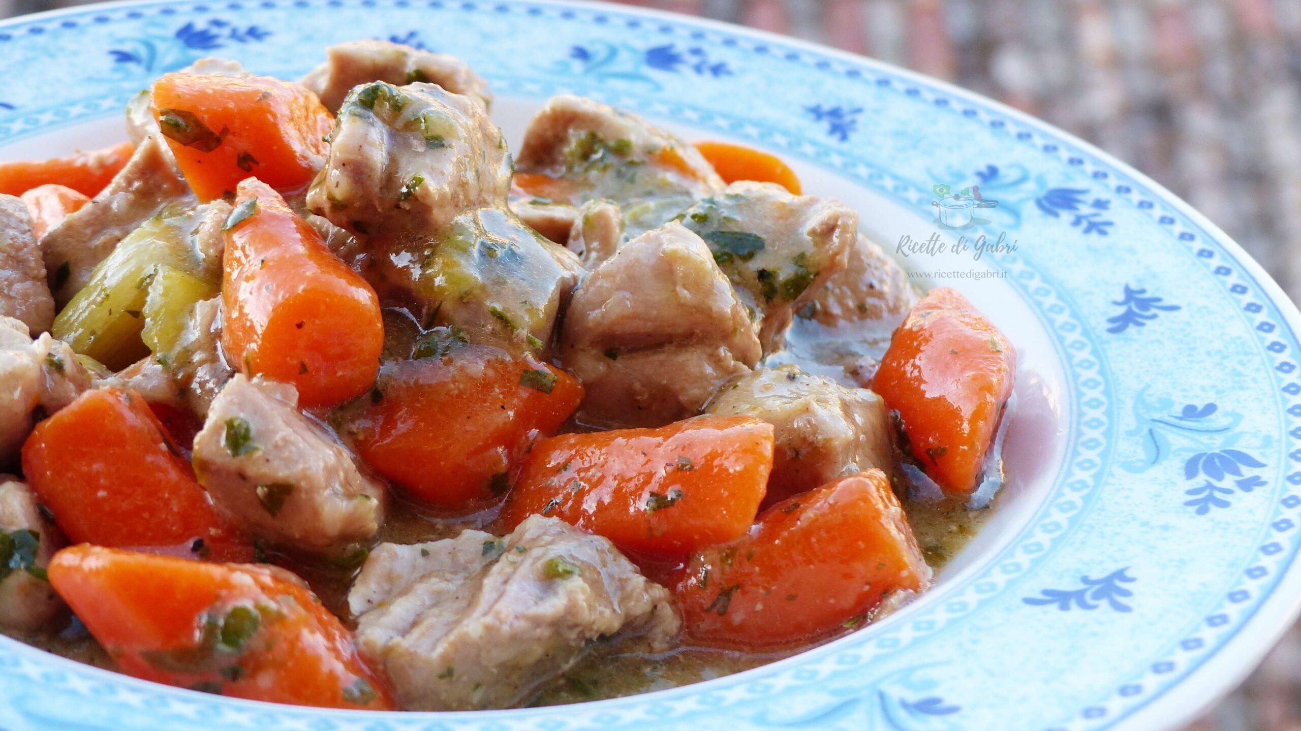 ricetta spezzatino di maiale alla birra fatto in casa cremoso facile veloce ricetta di gabri carne morbisissima