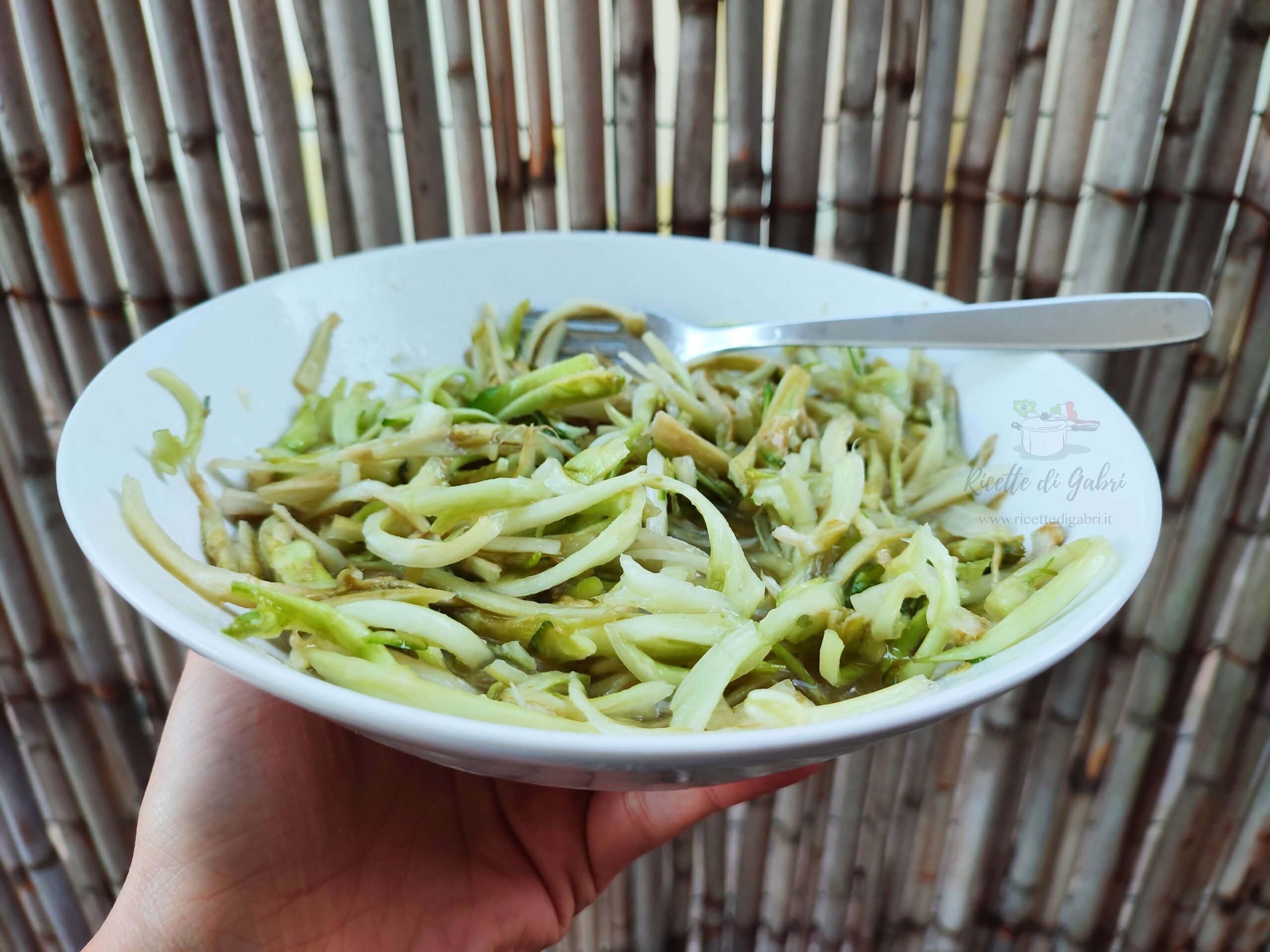 insalata di puntarelle alla romana ricetta facile contorno di natale