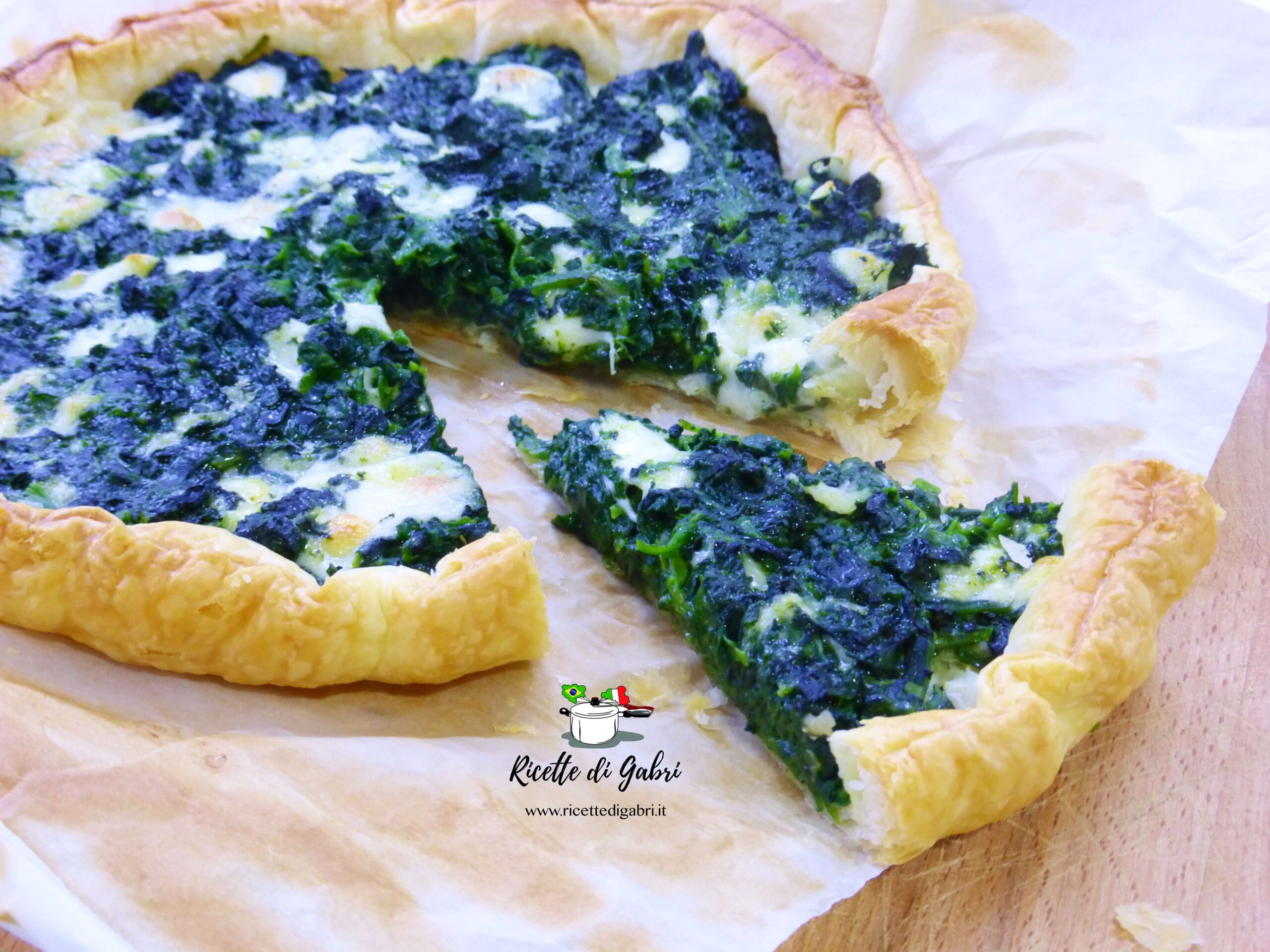 torta pasta sfoglia spinaci e mozzarella filante base croccante ricetta gabri