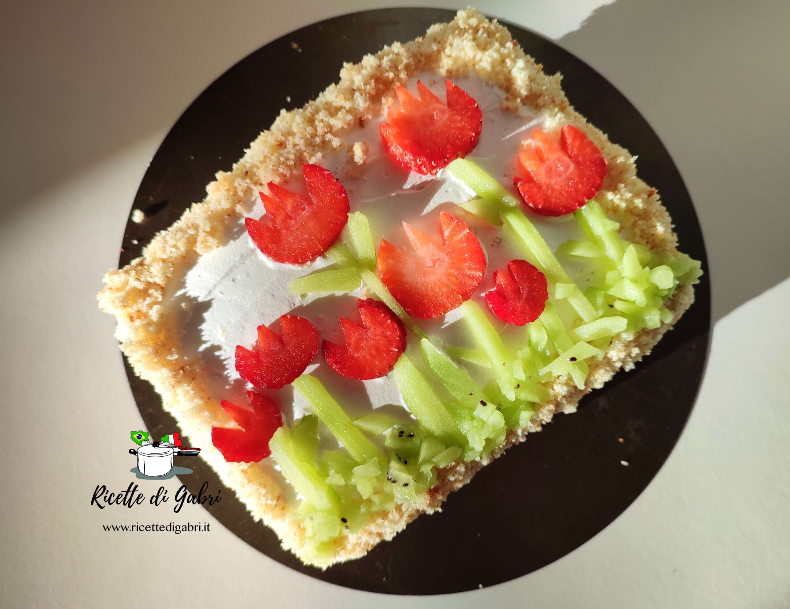 ricetta torta furba alle fragole e panna ricetta gabri tulipani di fragole festa della mamma