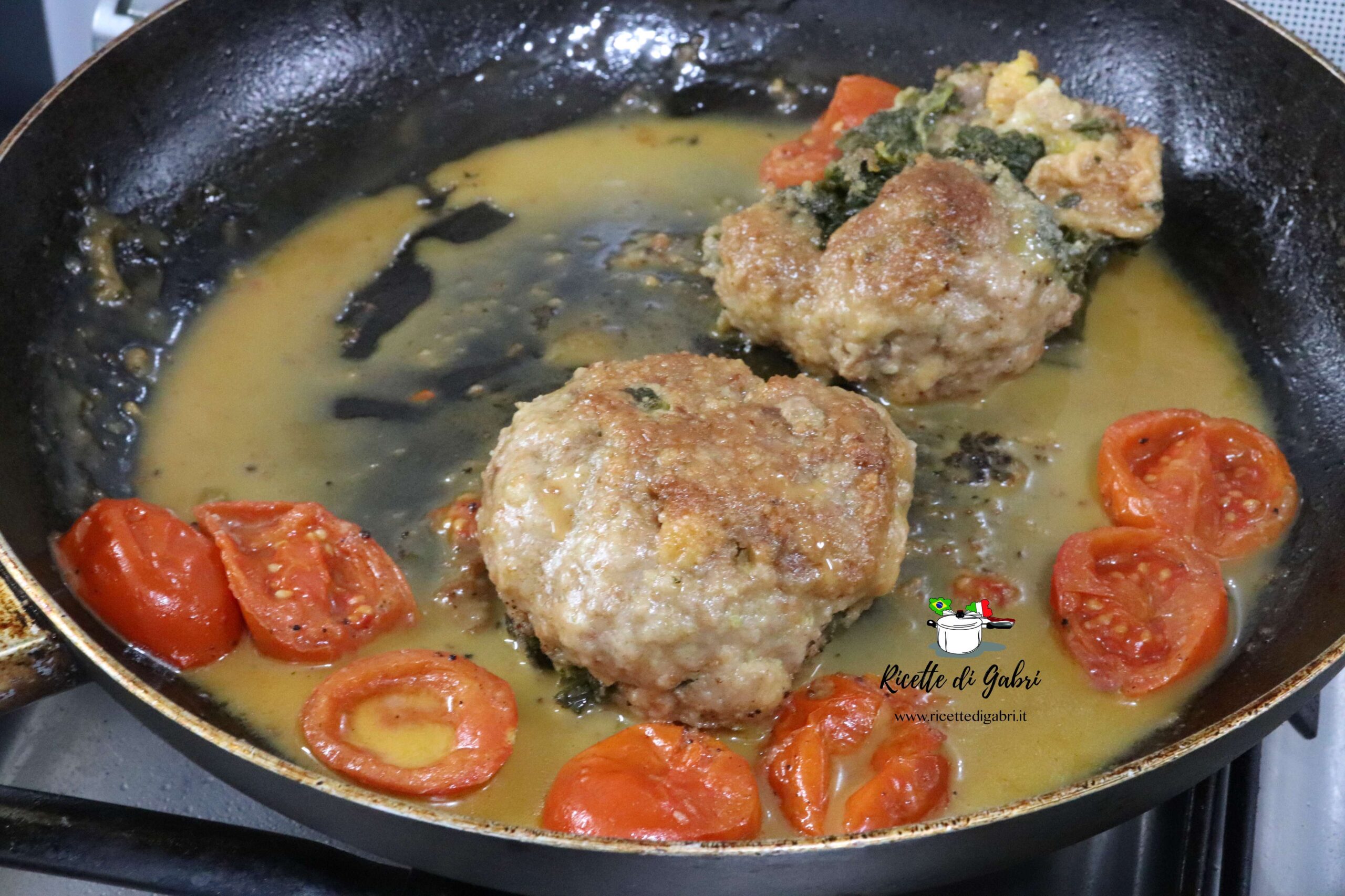 polpette di carne ripiene di spinaci e formaggio cotte in padella ricetta facile di gabri