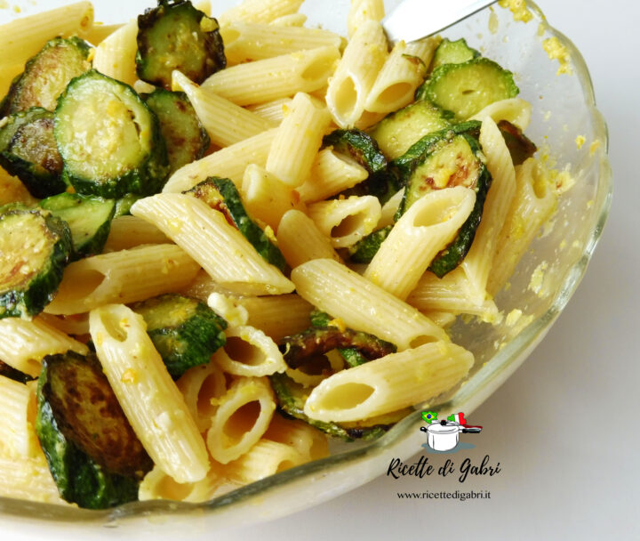 pasta con le zucchine facile e veloce
