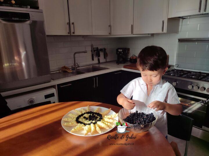 dolce pasta sfoglia girasole crema gabri 