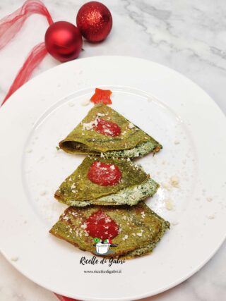 ricetta crespelle verdi di natale albero di crepes salate ricetta facile di gabri