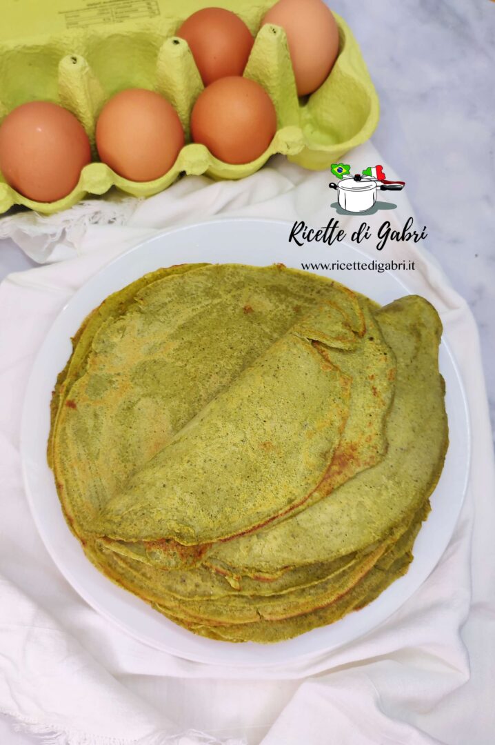 ricetta crepes o crespelle verdi spinaci bieta bietole ricette facili e veloci