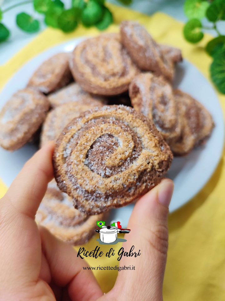 biscotti girelle fatti in casa biscotti integrali facili da fare