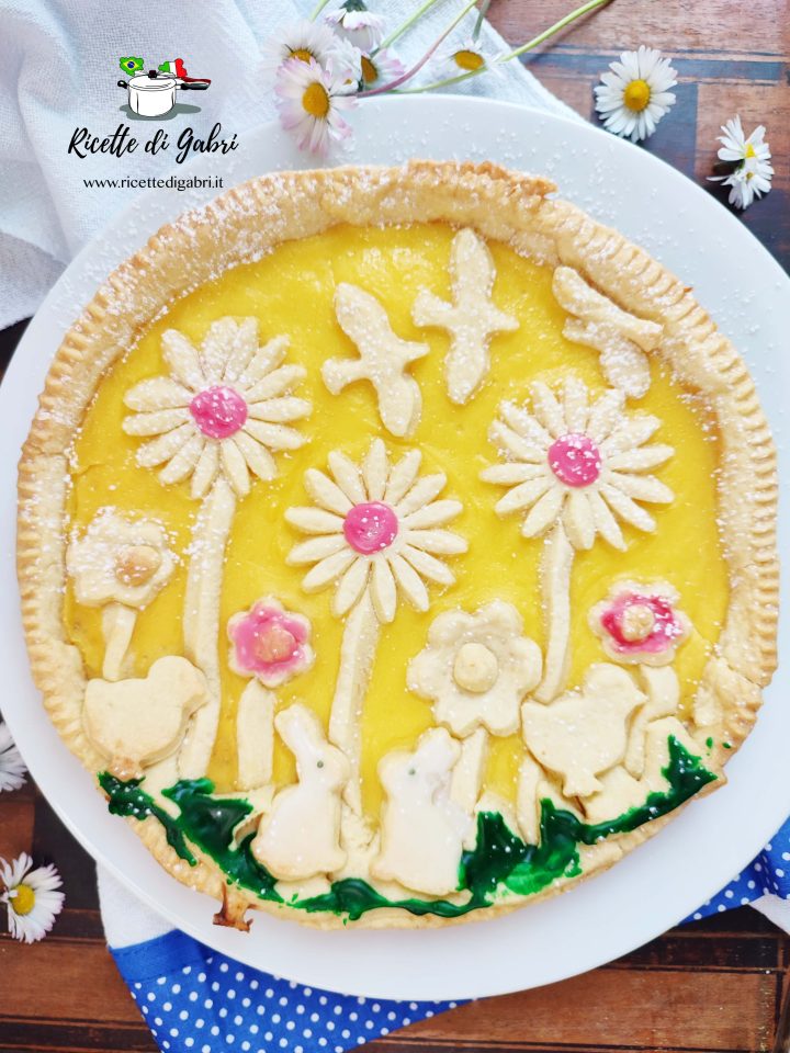 crostata di pasqua alla crema frolla crema fiori ricetta facile dolce di primavera