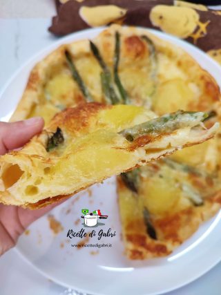 ricetta pasta sfoglia con asparagi e patate gabri