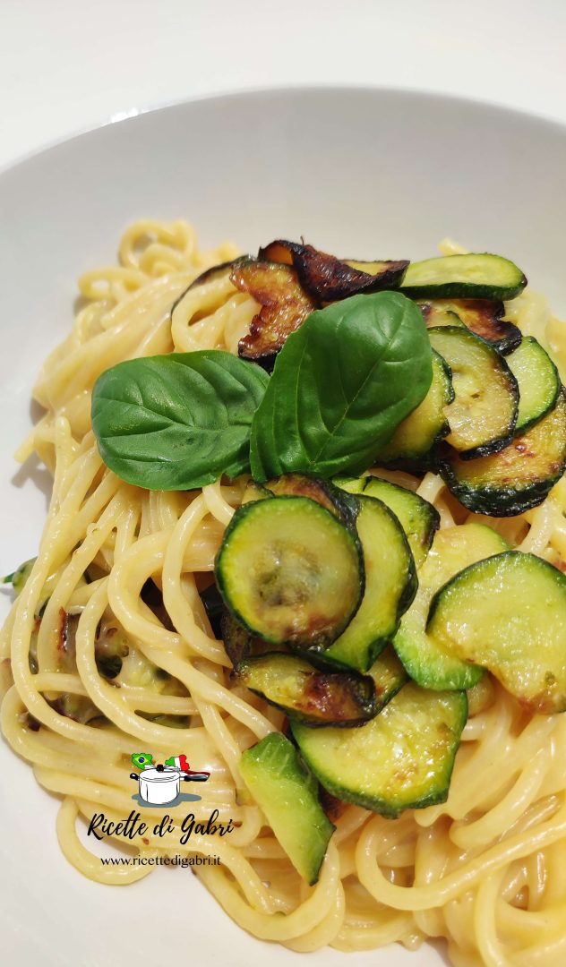 pasta alla nerano spaghetti con zucchine e provolone dolce ricetta gabri
