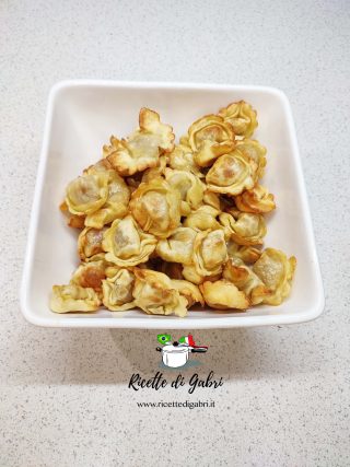 ricetta-tortellini-pasta-fritta-in friggitrice ad aria idee antipasti aperitivo gabri