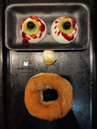 crema al latte senza uova panna cotta occhi mostruosi di halloween ricetta gabri